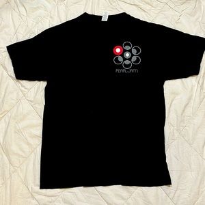 Pearl Jam vintage concert tee